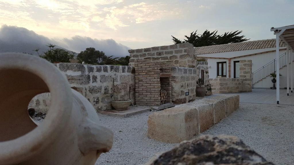 Casa Vacanze Senia Del Rais Φαβινιάνα Εξωτερικό φωτογραφία