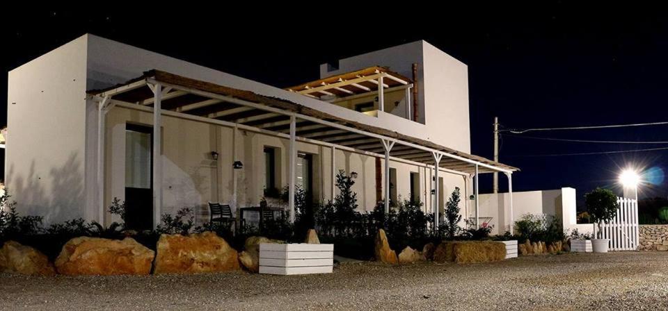 Casa Vacanze Senia Del Rais Φαβινιάνα Εξωτερικό φωτογραφία