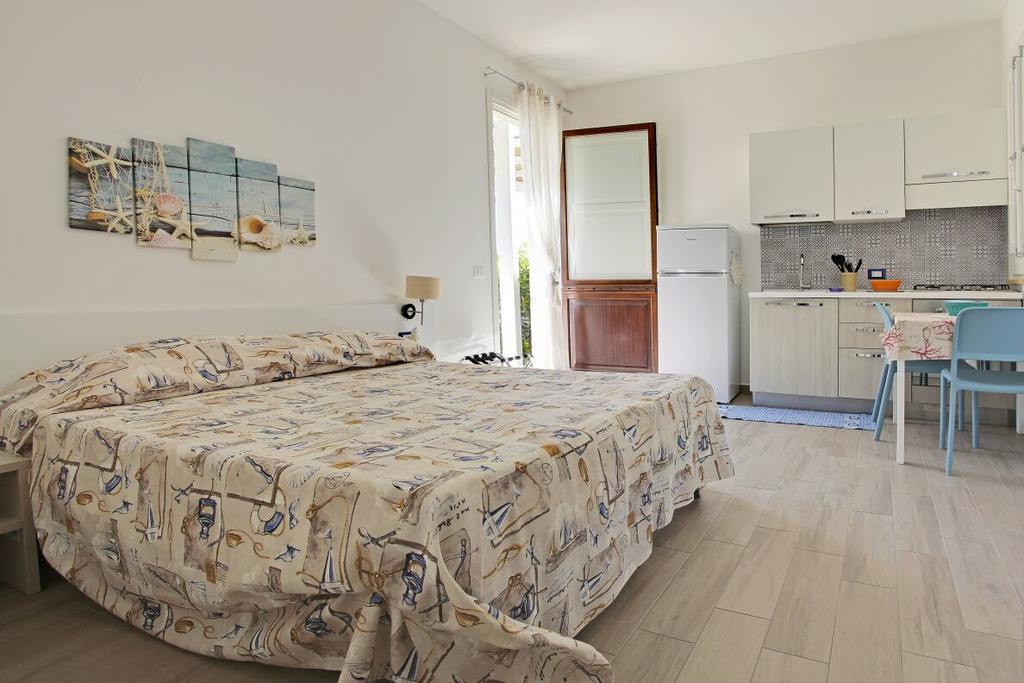 Casa Vacanze Senia Del Rais Φαβινιάνα Εξωτερικό φωτογραφία