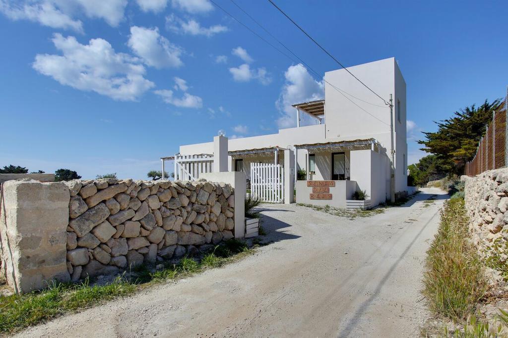 Casa Vacanze Senia Del Rais Φαβινιάνα Εξωτερικό φωτογραφία