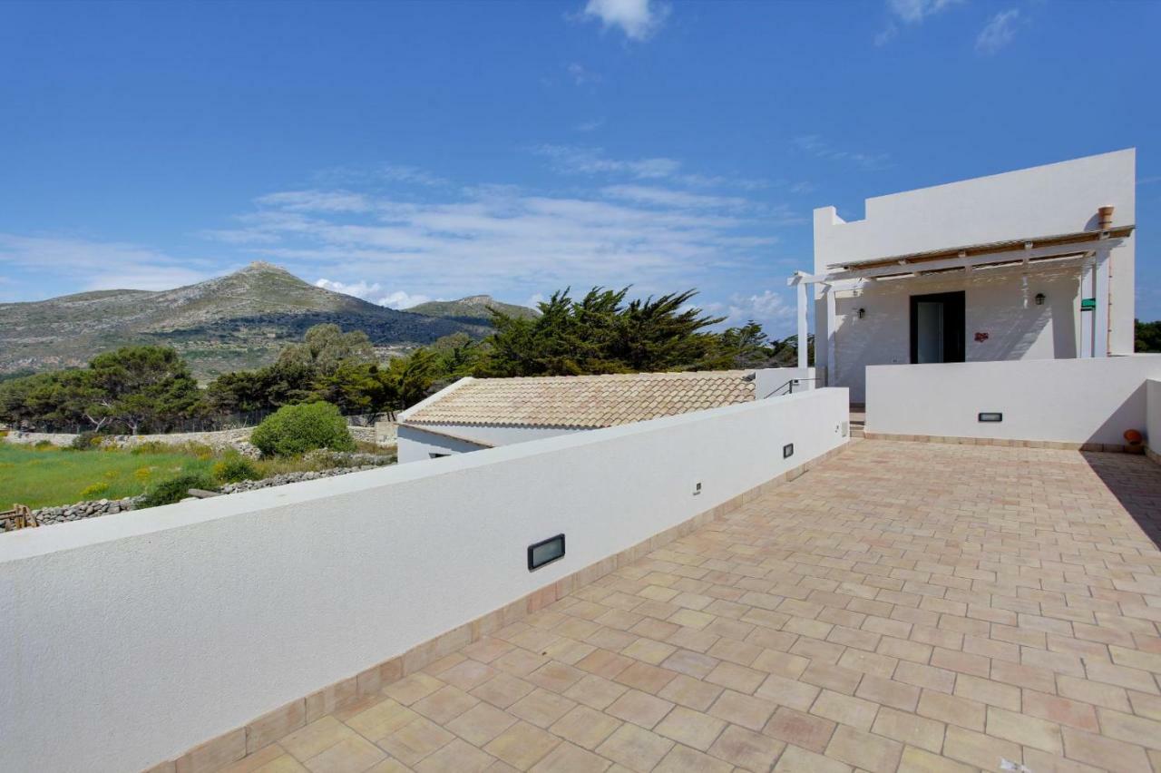 Casa Vacanze Senia Del Rais Φαβινιάνα Εξωτερικό φωτογραφία