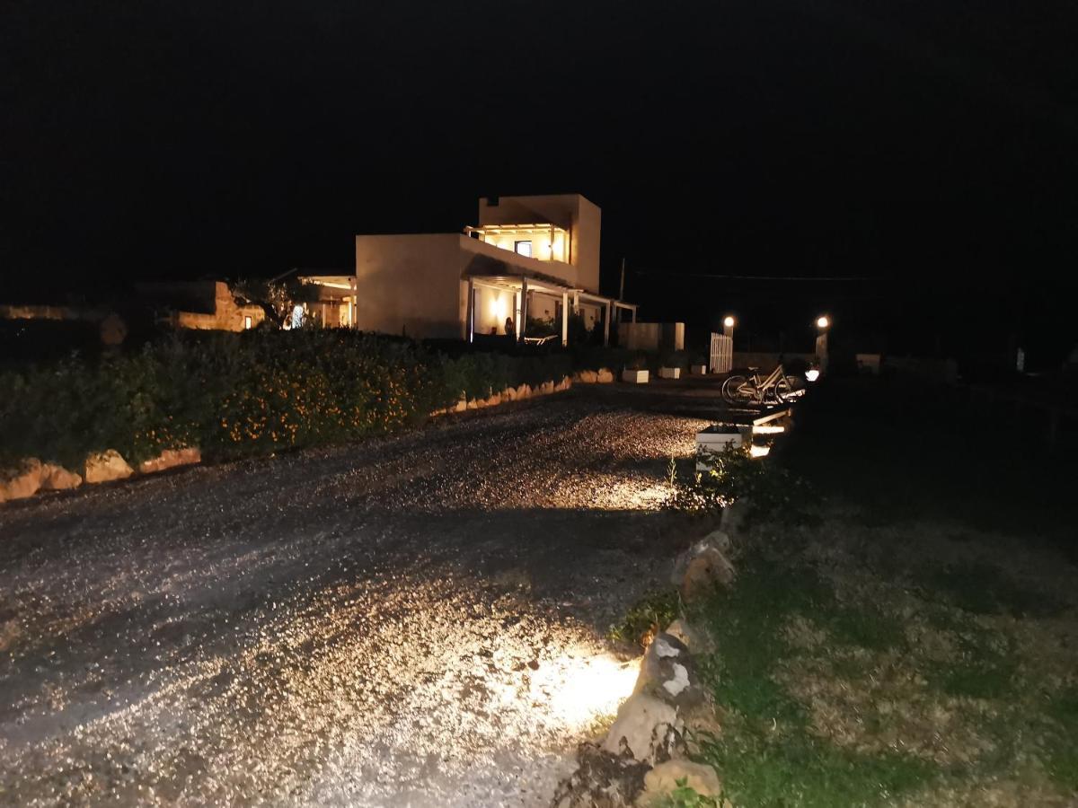 Casa Vacanze Senia Del Rais Φαβινιάνα Εξωτερικό φωτογραφία